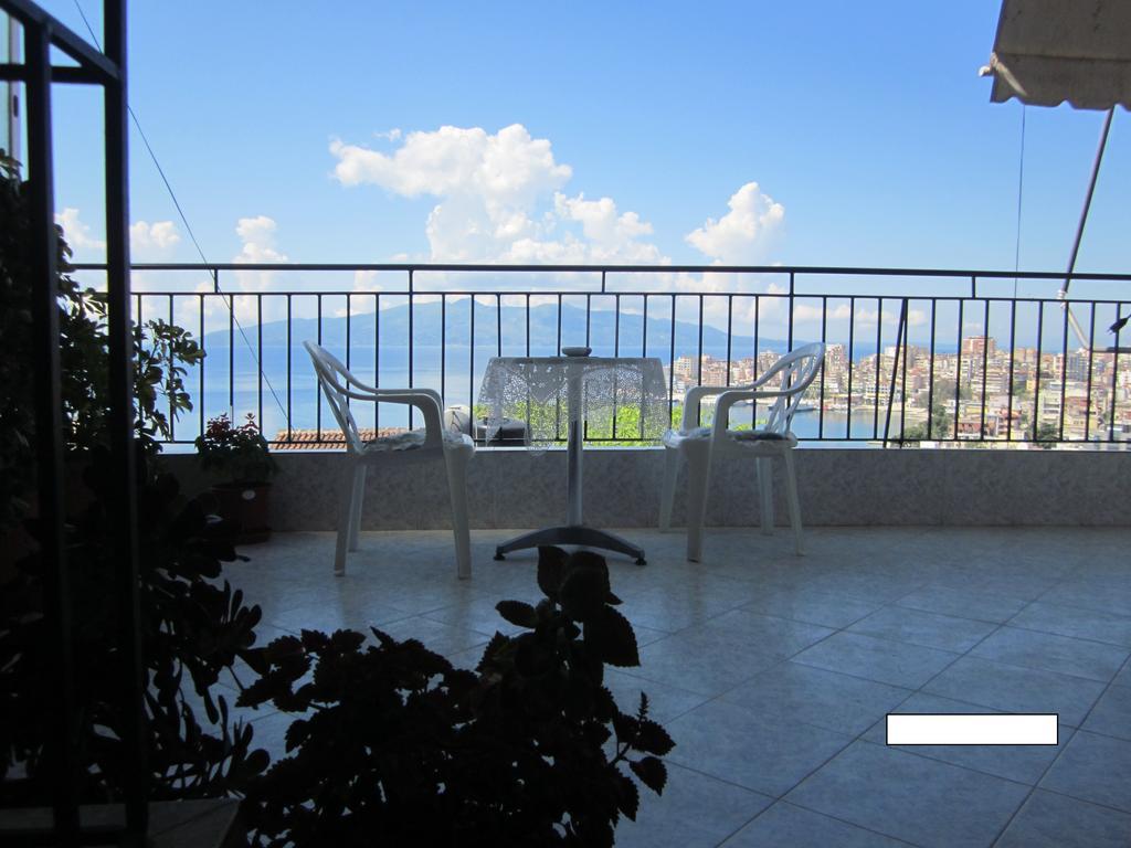 Casa de hóspedes And Tavern Leo Sarandë